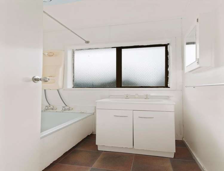 42a Susan Street Pukehangi_10