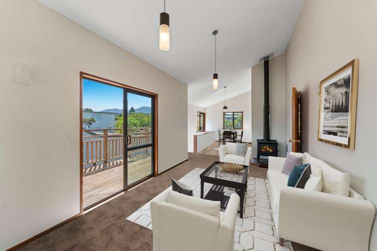 2/11 Kereru Street Two Mile Bay_1