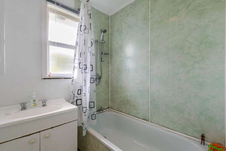 12 Cargill Street Papakura_17