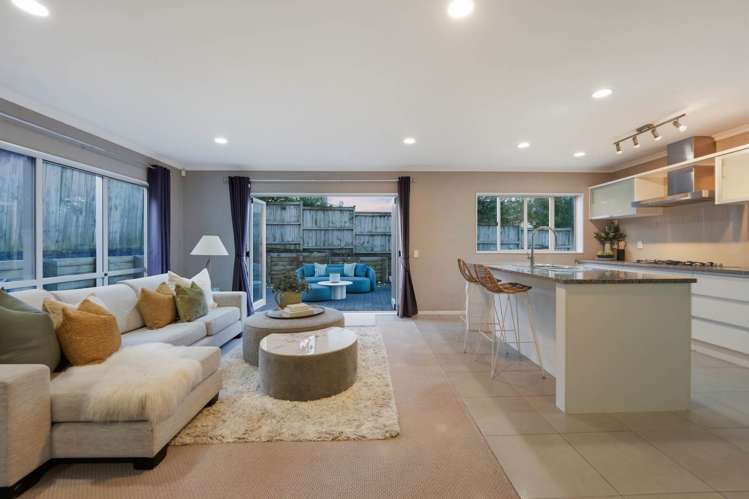 44 Seresin Crescent Flat Bush_10
