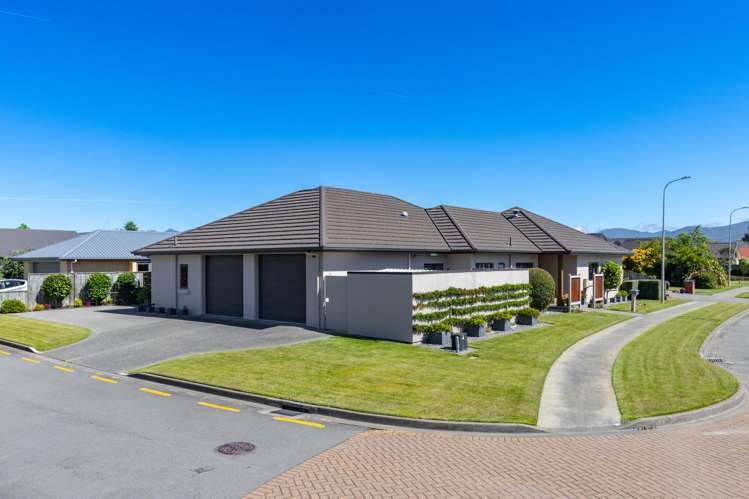 17 Magnolia Drive Springlands_8
