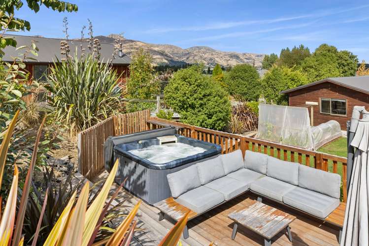 57 Nichol Street Lake Hawea_17