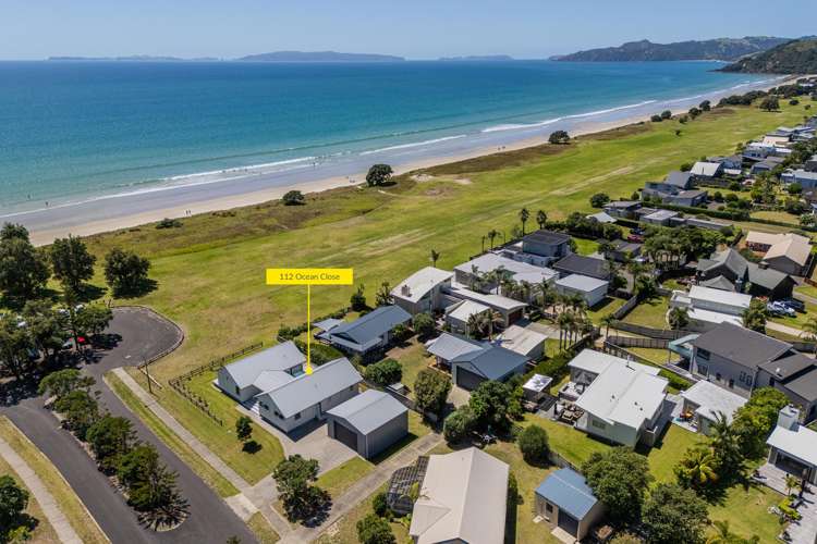 112 Ocean Close Matarangi_35