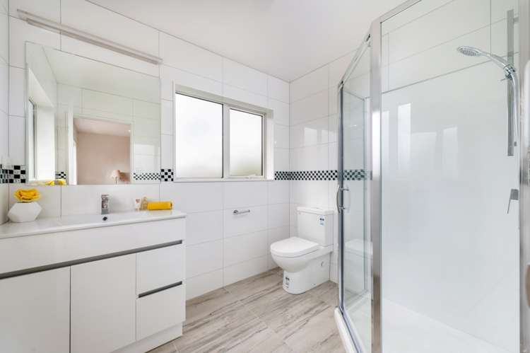 2a Totara Road Te Atatu Peninsula_12