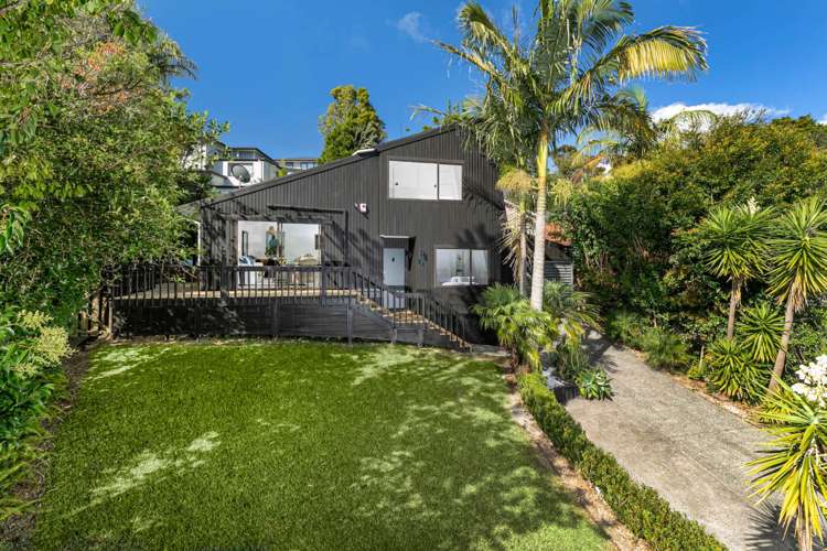 1/24 Wisteria Way Mairangi Bay_36