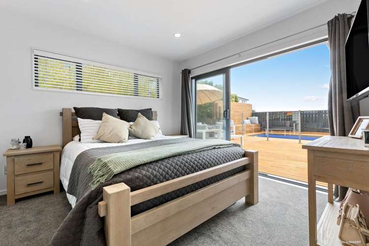 9 Eastview Crescent Stanmore Bay_8