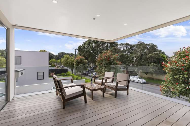 201/2A Raurenga Avenue Royal Oak_9