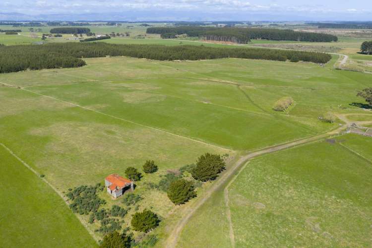 526 Lake Road Himatangi_25