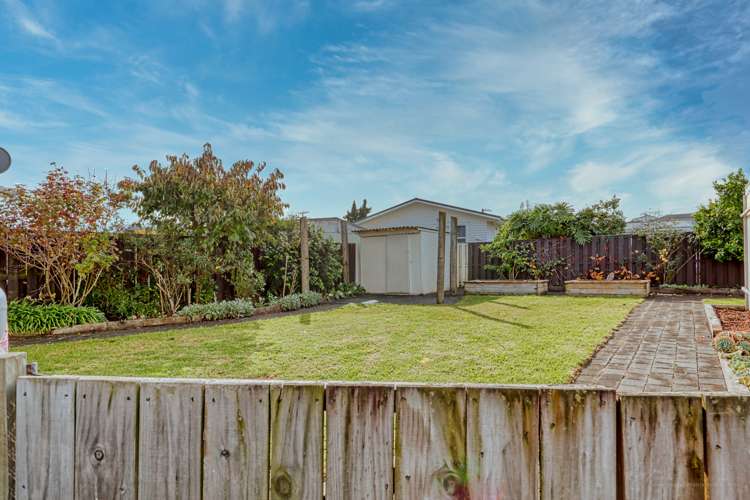 11 Meredith Street Blockhouse Bay_20