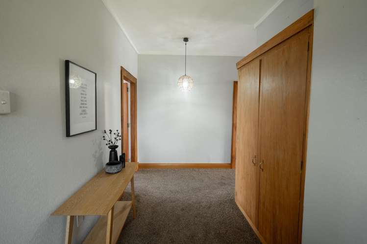 64 Louisa Street Gladstone_18