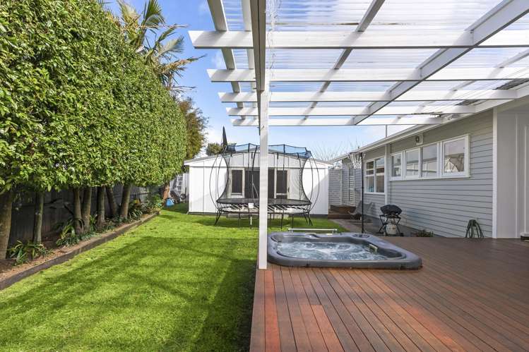 28 Lindis Place Mangere Bridge_15