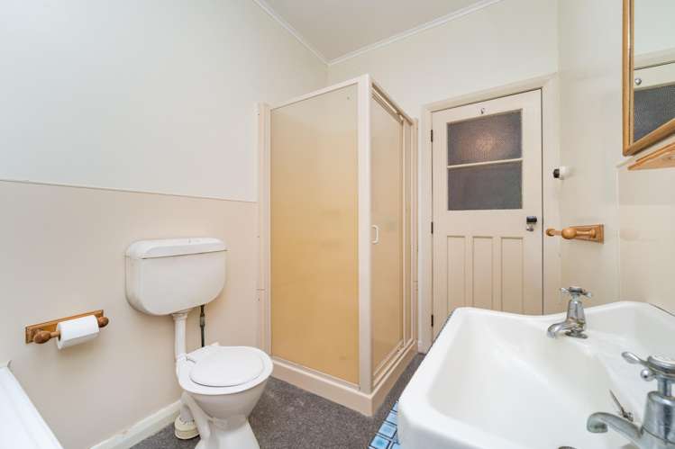 11 Savage Crescent West End_8