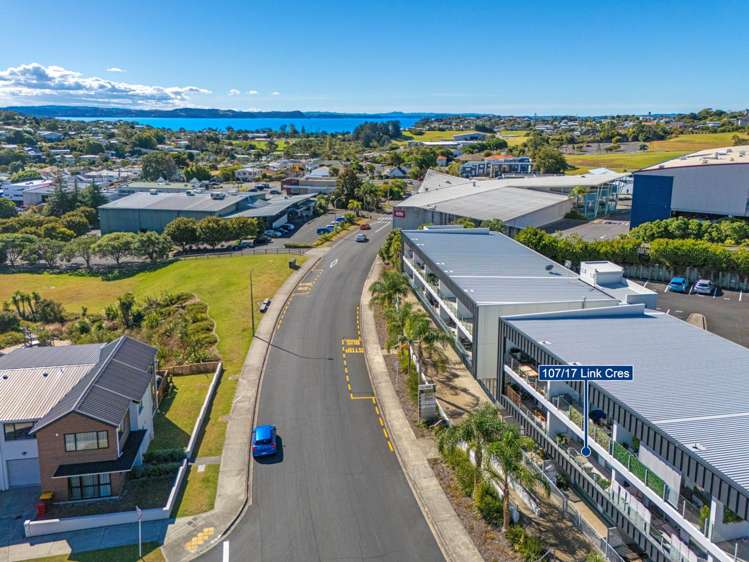 107/17 Link Crescent Stanmore Bay_6