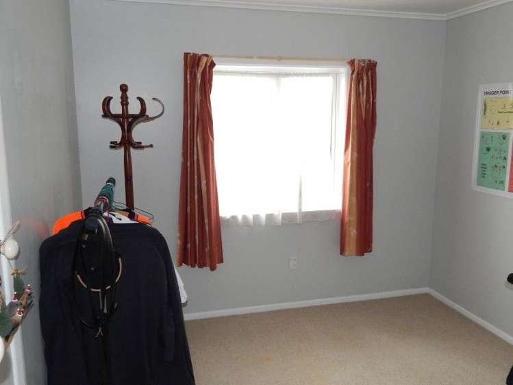 13 Tapsell Road Fairy Springs_6