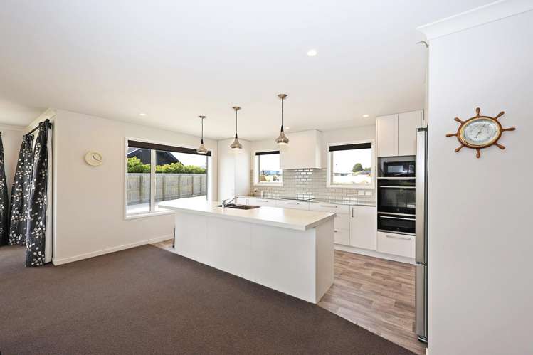 27 Avoca Drive_4