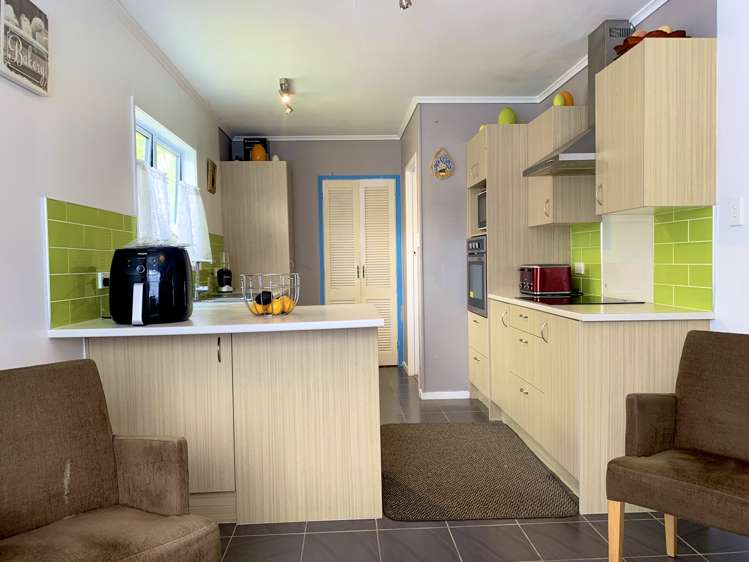 12 Papa Place Birkdale_2