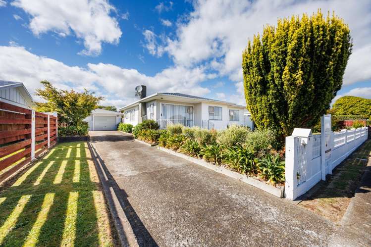 14 Heather Street Levin_21