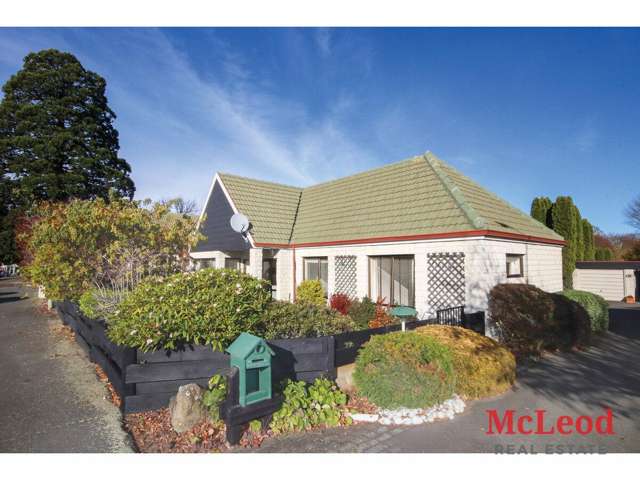Lovely Location to Live!