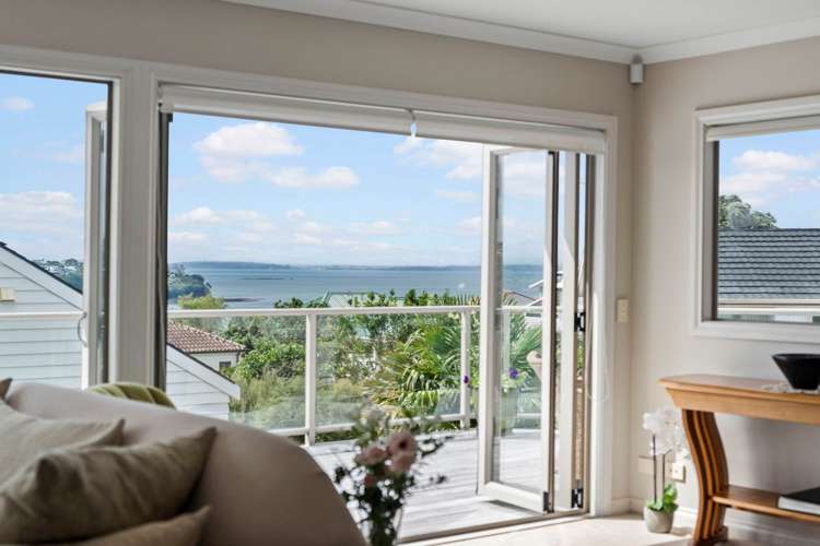 1/11 Kowhai Road Mairangi Bay_10