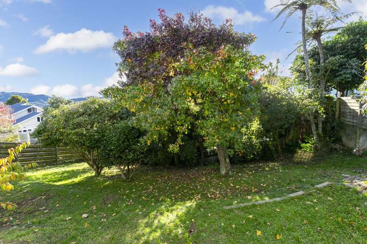 3 Grenfell Drive Karori_17
