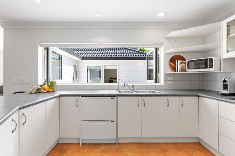 16 Waru Nui Court Orewa_8