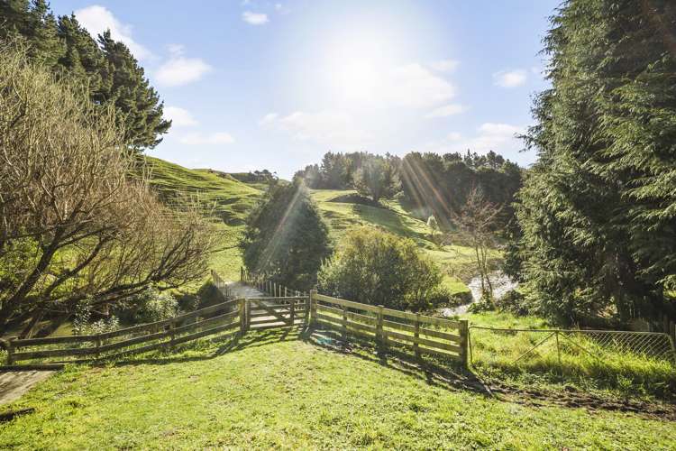 549 Ohariu Valley Road Ohariu_14