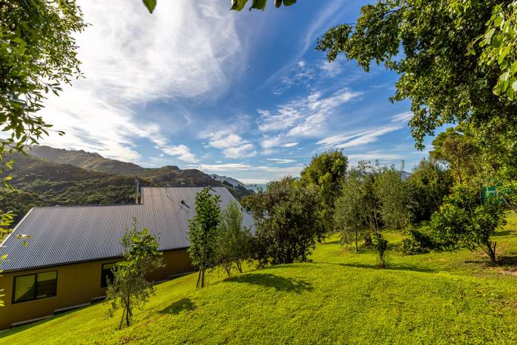 5 Hyland Brae Governors Bay_21