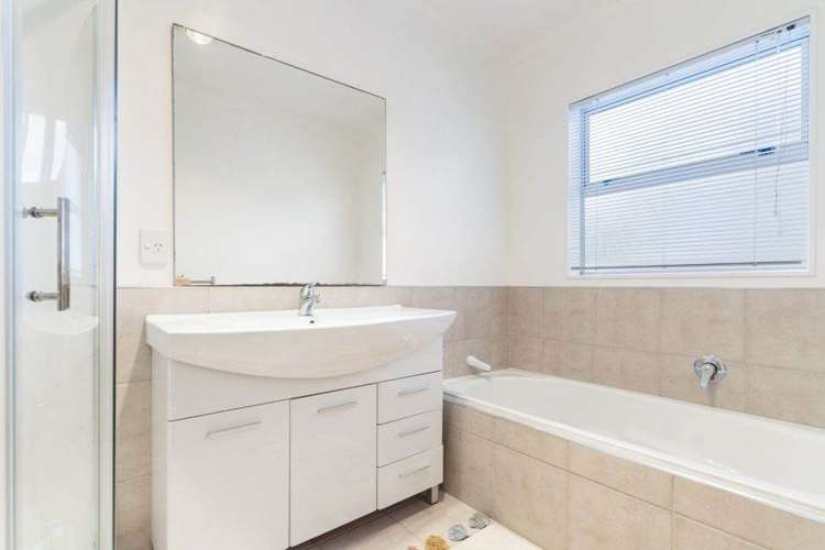 14 Gibbia Way Beachlands_8