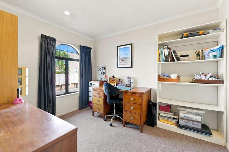 16/166 Waihi Road Judea_7