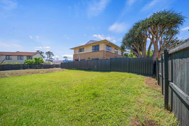 9 Samara Place Clendon Park_11