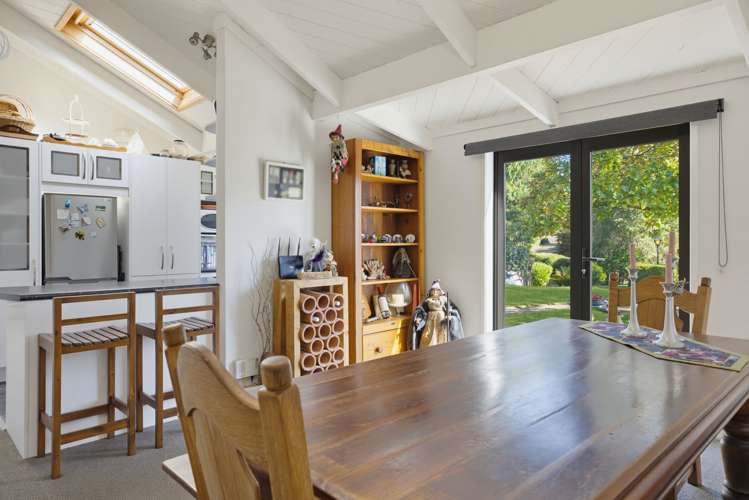28 Kahurangi Drive Rangatira Park_13