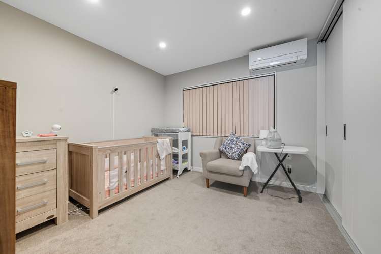 32B Tirimoana Road Te Atatu South_8