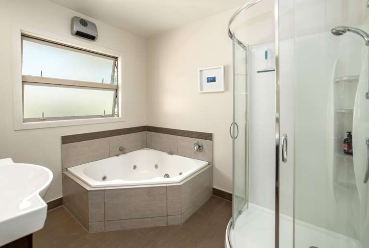 1 Campbell Drive Martinborough_19