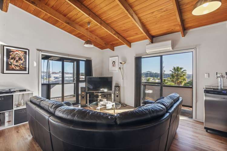 63 Simpson Road Ranui_5