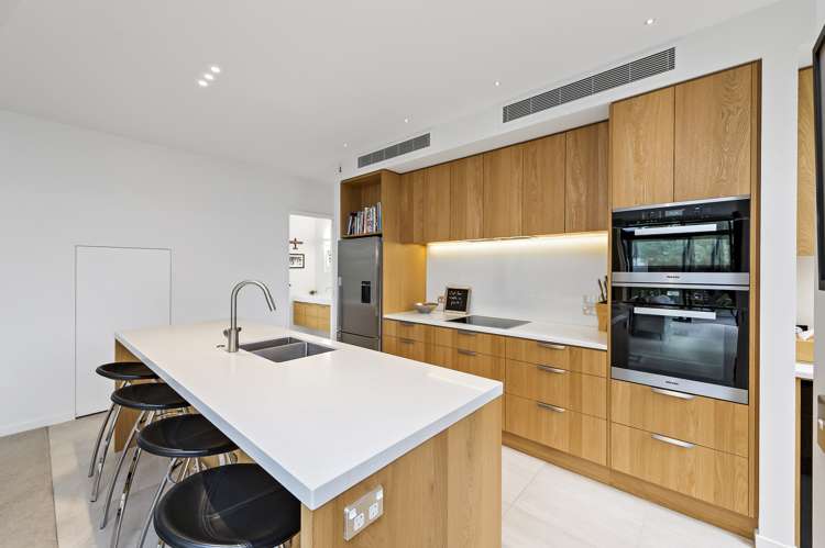 98 Merivale Lane Merivale_2