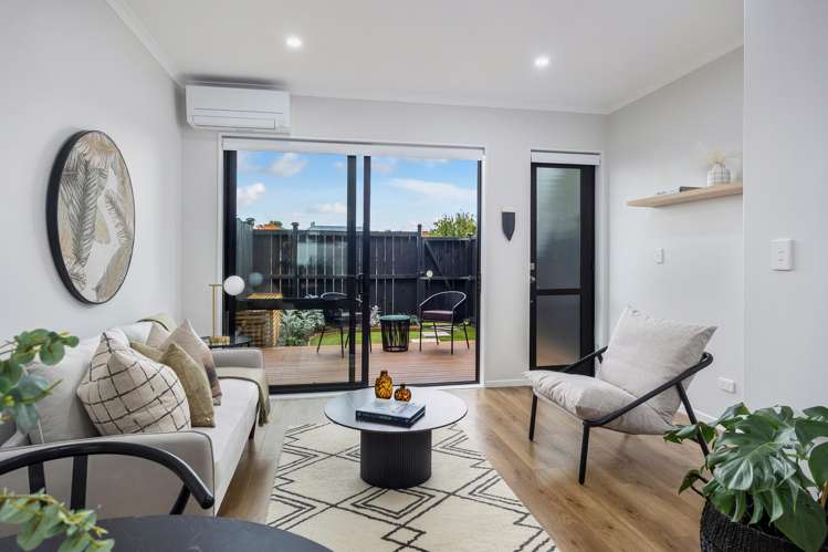 3/3 Norrie Avenue Mt Albert_1