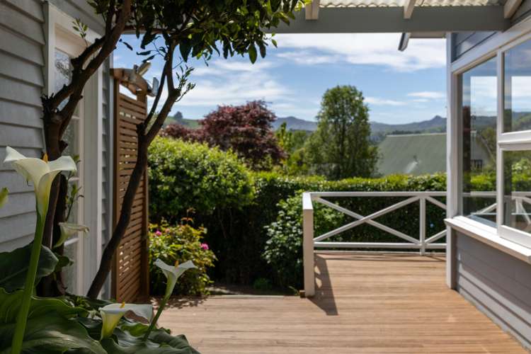 8 Percy Street Akaroa_14