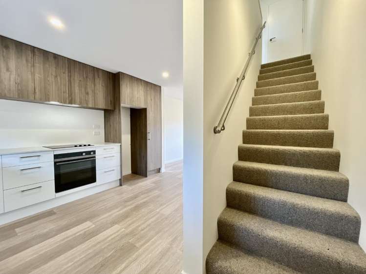 2/20 Euston Street 10211_5