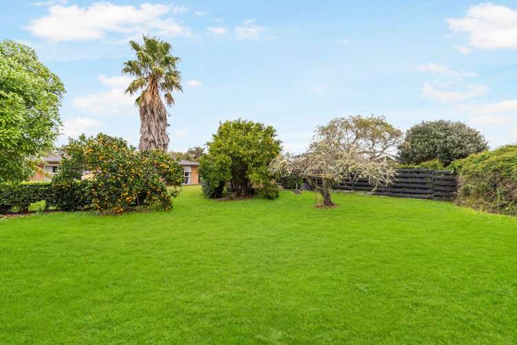 10 Lillian Place Orewa_12