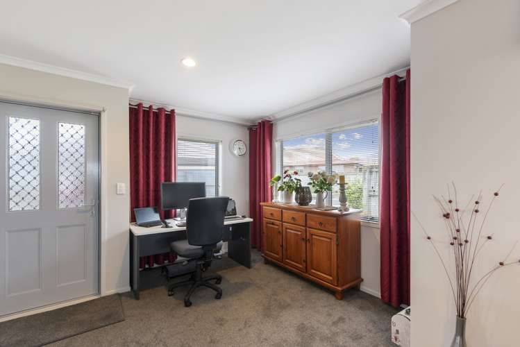 91/18 Mako Mako Road Levin_8