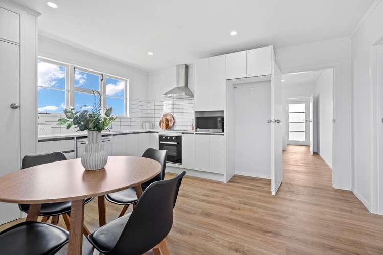 16 McMillan Avenue_2