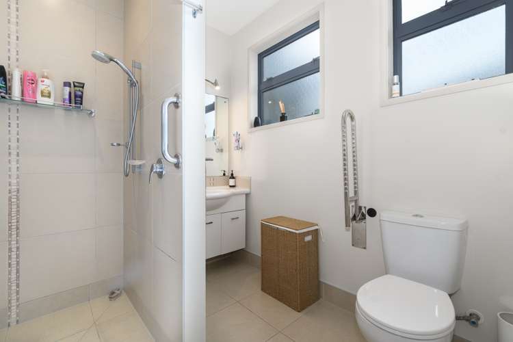 15 Riverstone Drive Welcome Bay_24