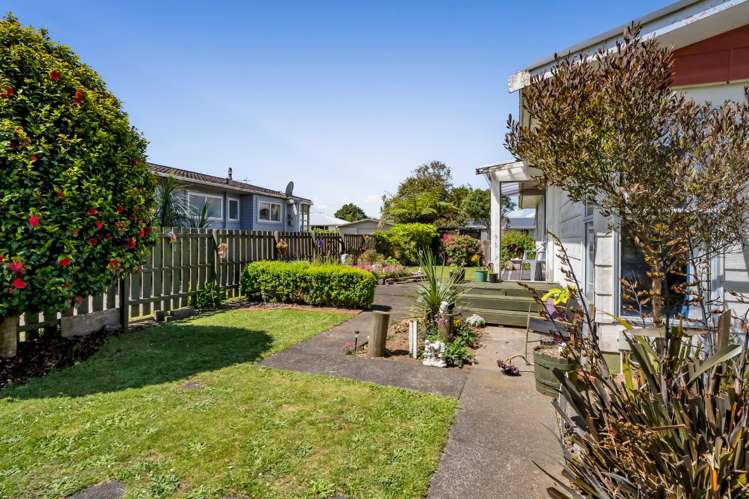 154 Brecon Road Stratford_10