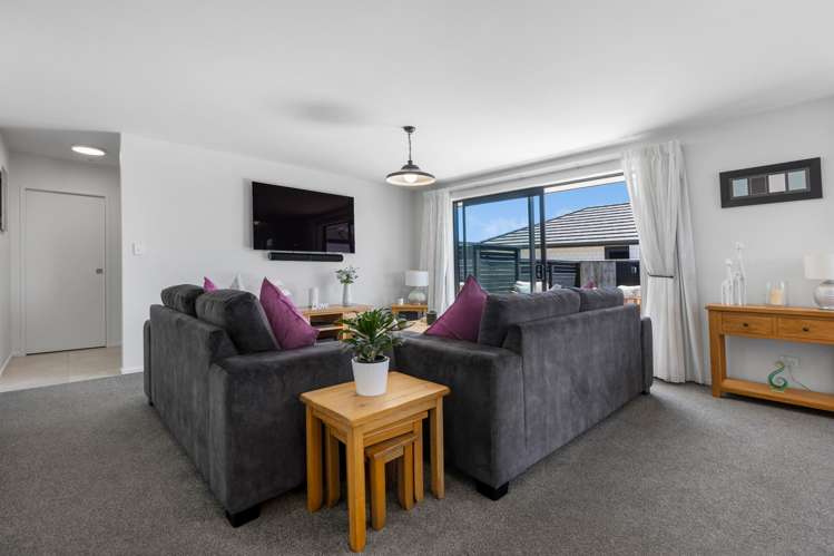 68 Aratapu Street Waitara_12