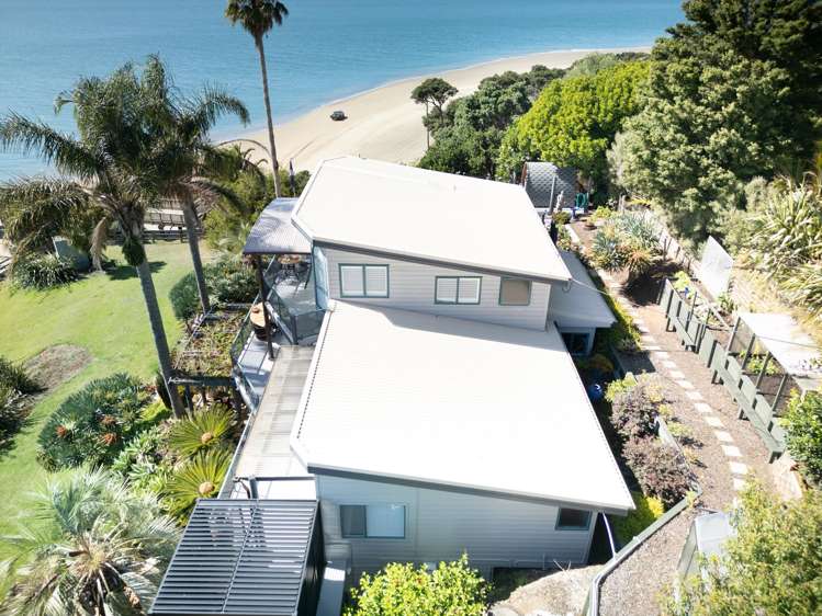 6577 Pouto Road Pouto_51