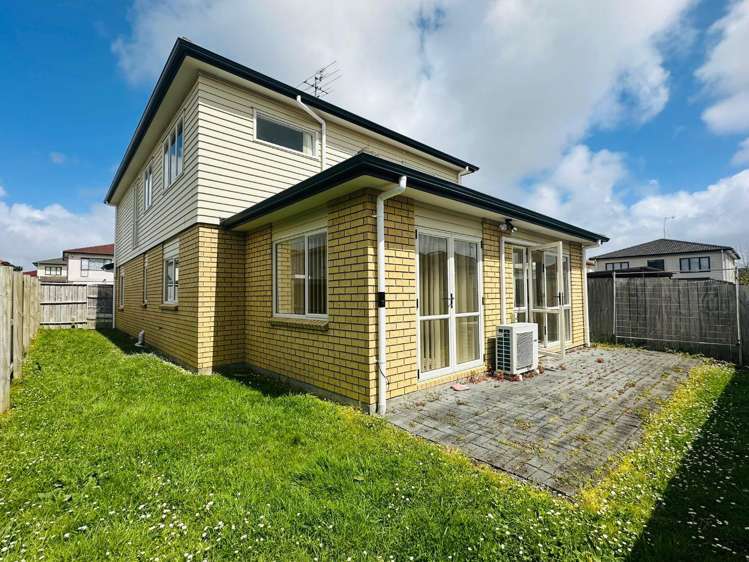 8 Magnolia Place Flat Bush_11