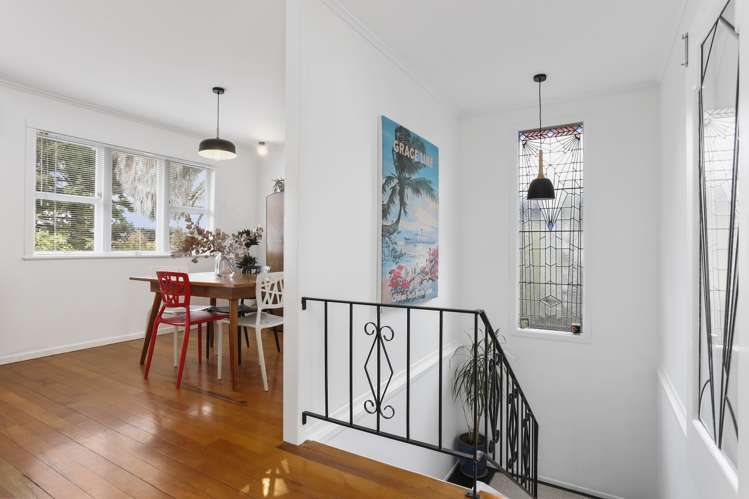 21 Lyons Avenue Murrays Bay_7