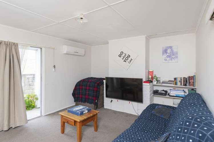 16 Halley Street Outer Kaiti_3