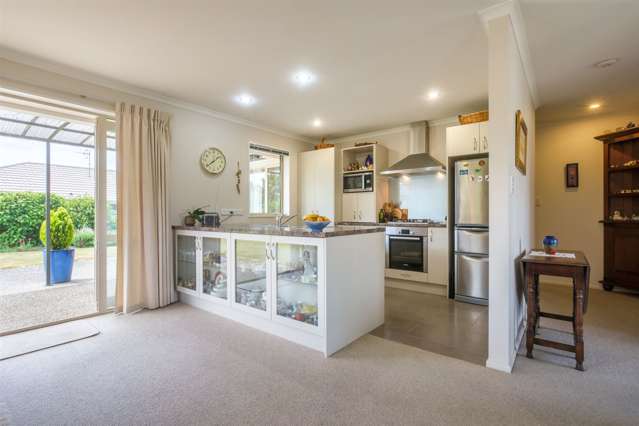 12 Ernest Place Brightwater_3