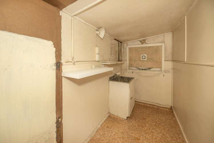 4 Maude Street South Hill_9